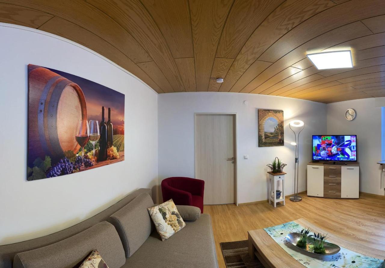 Ferienhaus Wolle & Beate Алкен Екстериор снимка